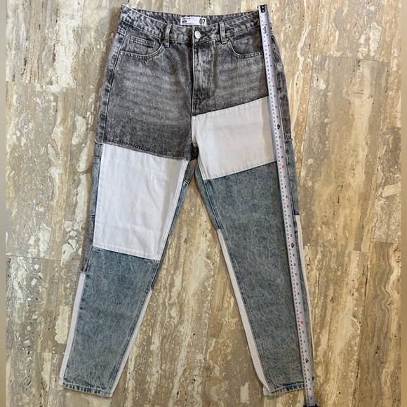 Refuge Denim MOM Patchwork Jeans. Three Shades of Denim. - Picture 6 of 12